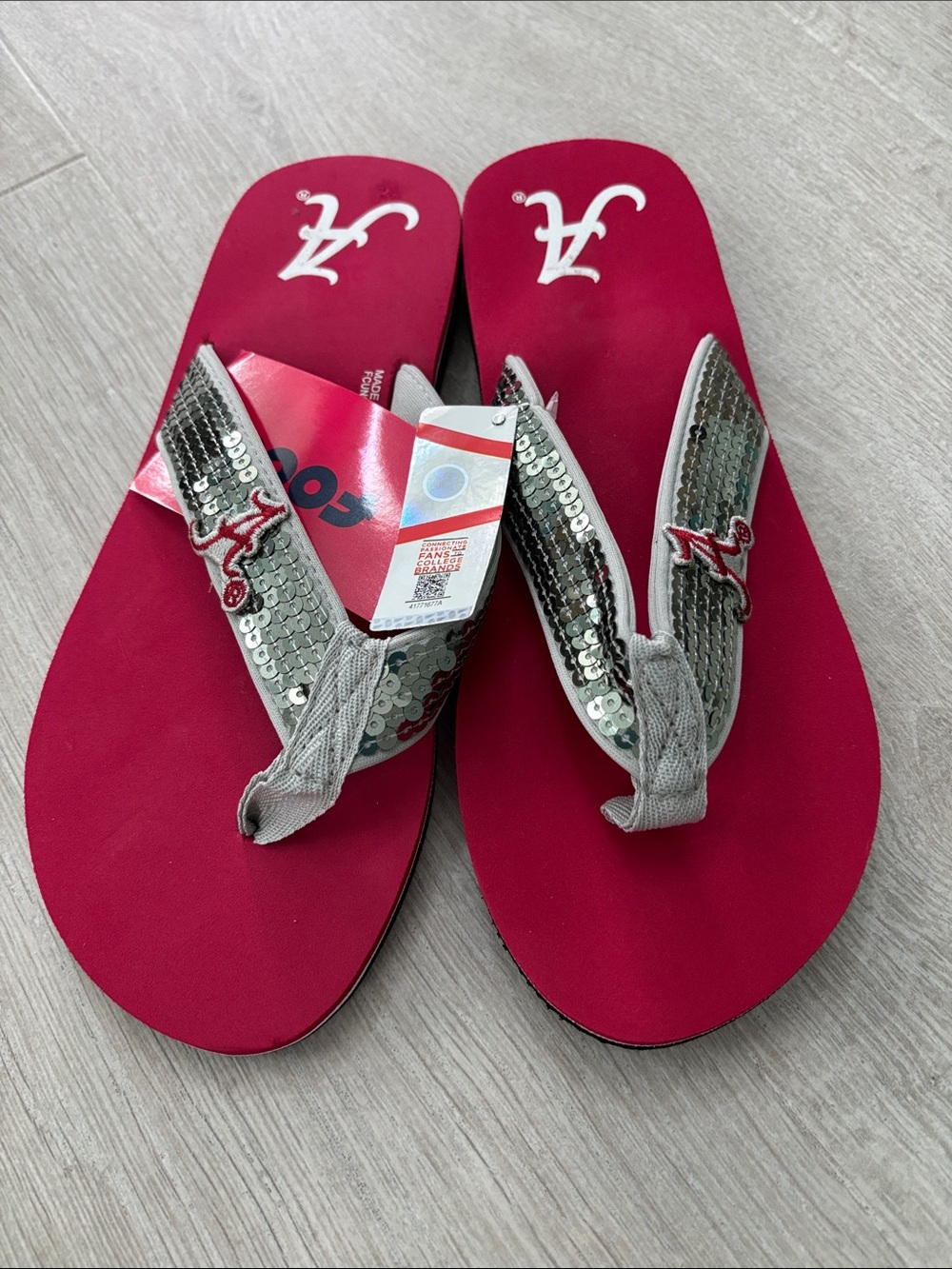 Alabama Crimson Tide Women’s Sequin Flip Flops size M (7/8)